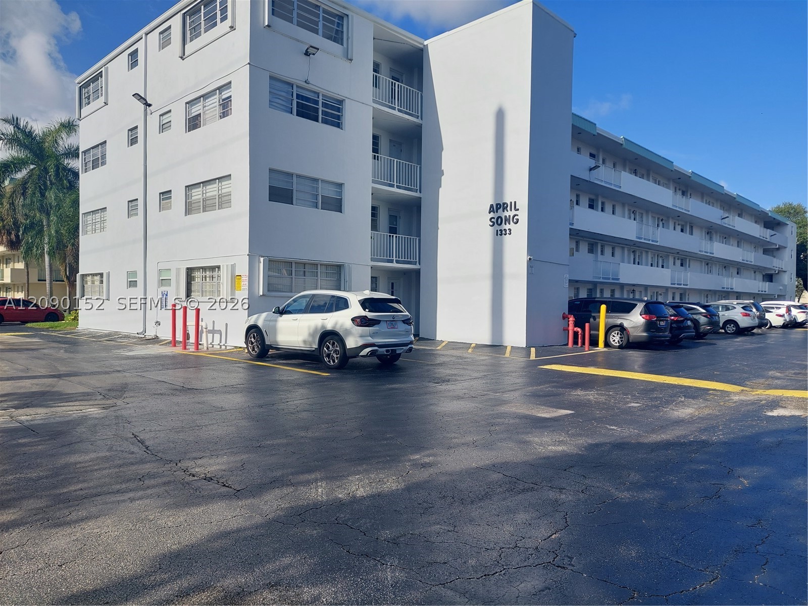 1333 E Hallandale Beach Blvd 115 — photo