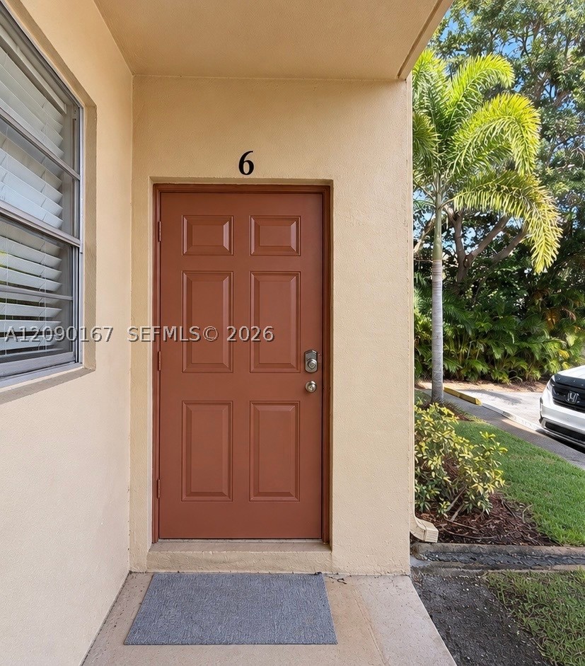 2600 S Kanner Hwy X6 — photo