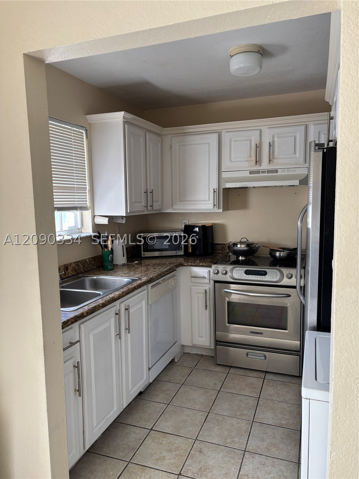 2088 NE 167th St 2088-2 — photo