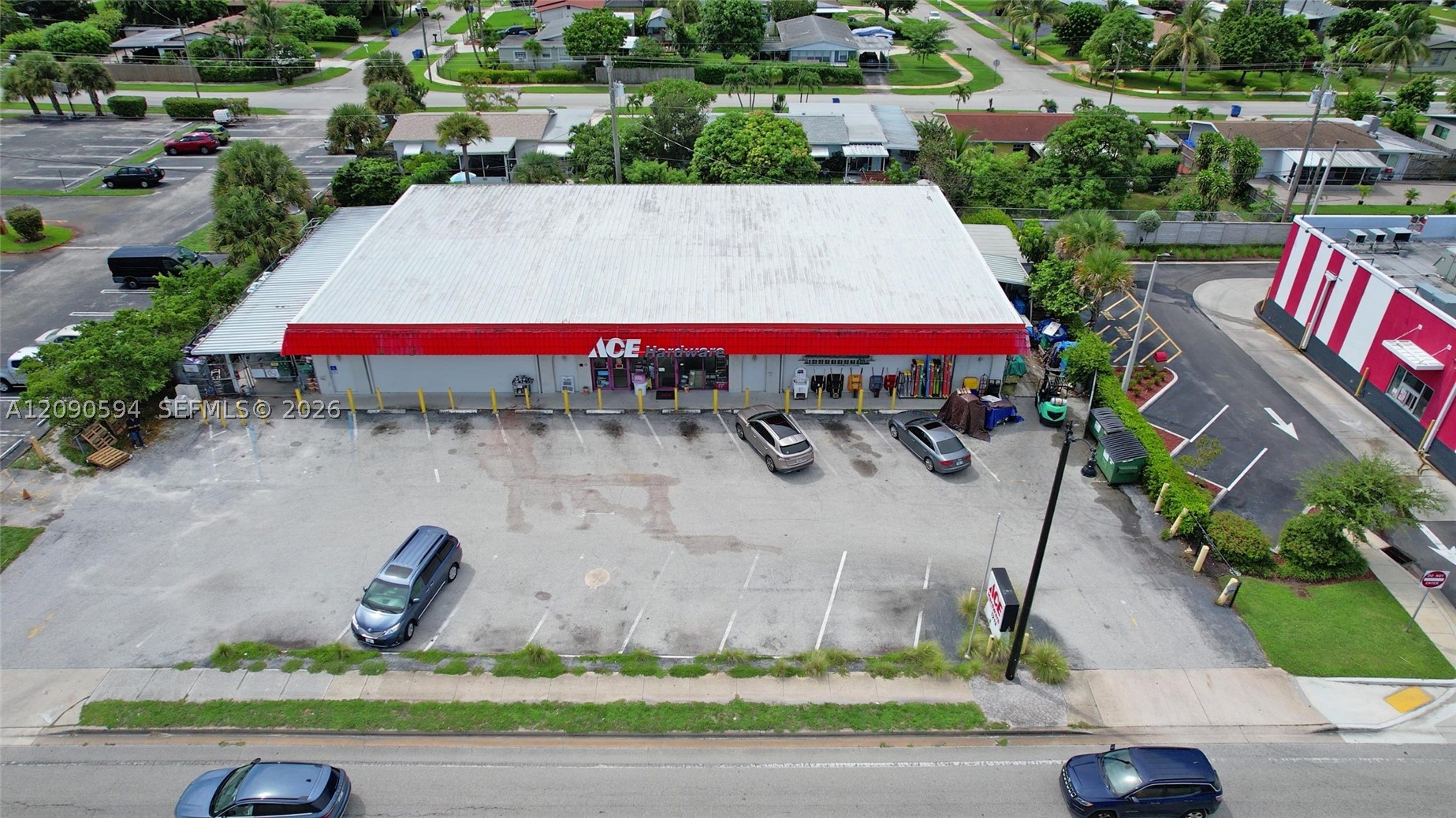 1212 W Lantana Rd — photo
