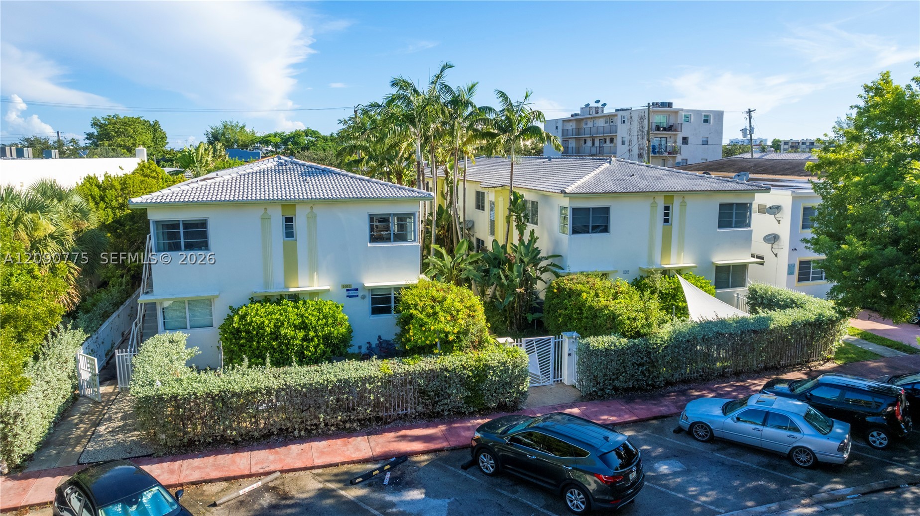1007 Bay Dr 203 — photo