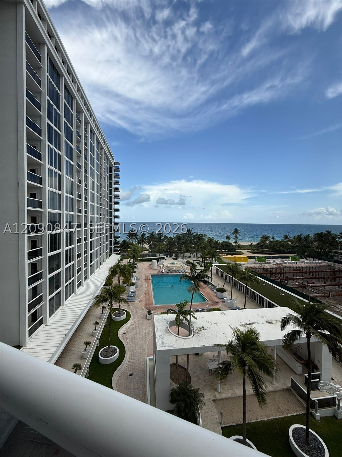 10275 Collins Ave 619 — photo