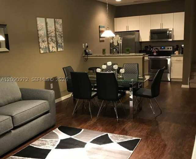 8987 Shine Drive — photo