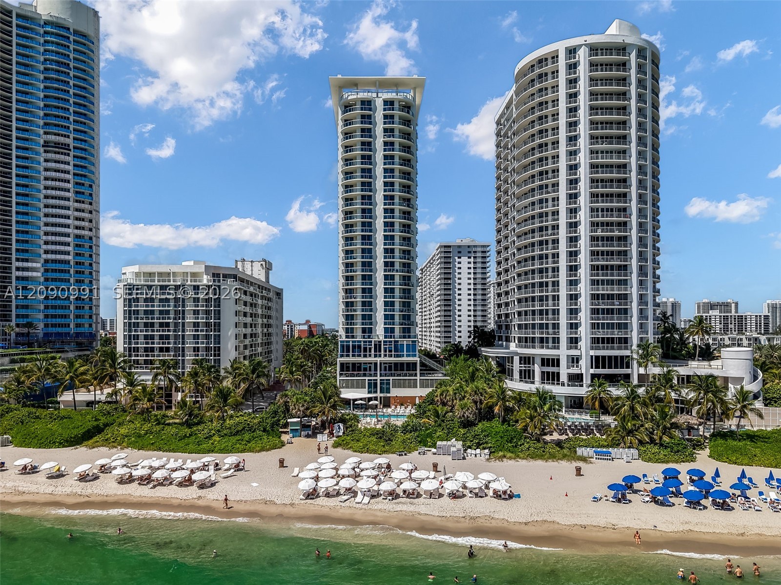 17375 Collins Ave 2305 — photo