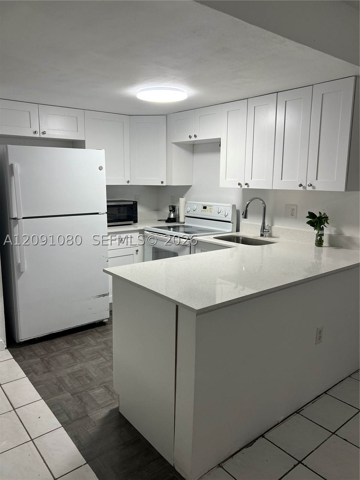 5366 W 26th Ave 121 — photo