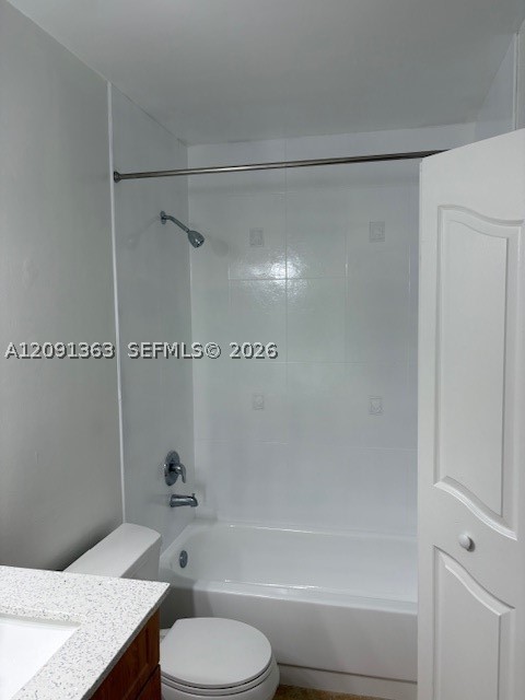 18356 NW 68th Ave Unit E, Hialeah, FL 33015 — photo 3