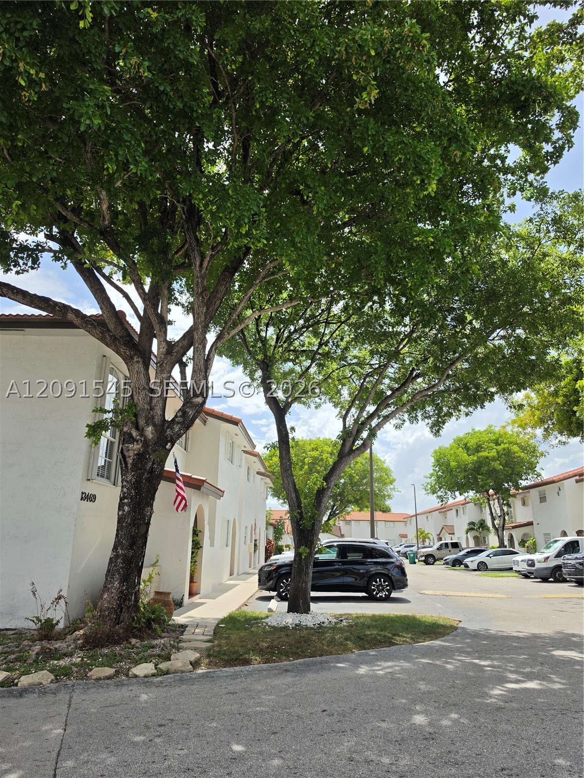 13407 SW 62nd St 1 — photo
