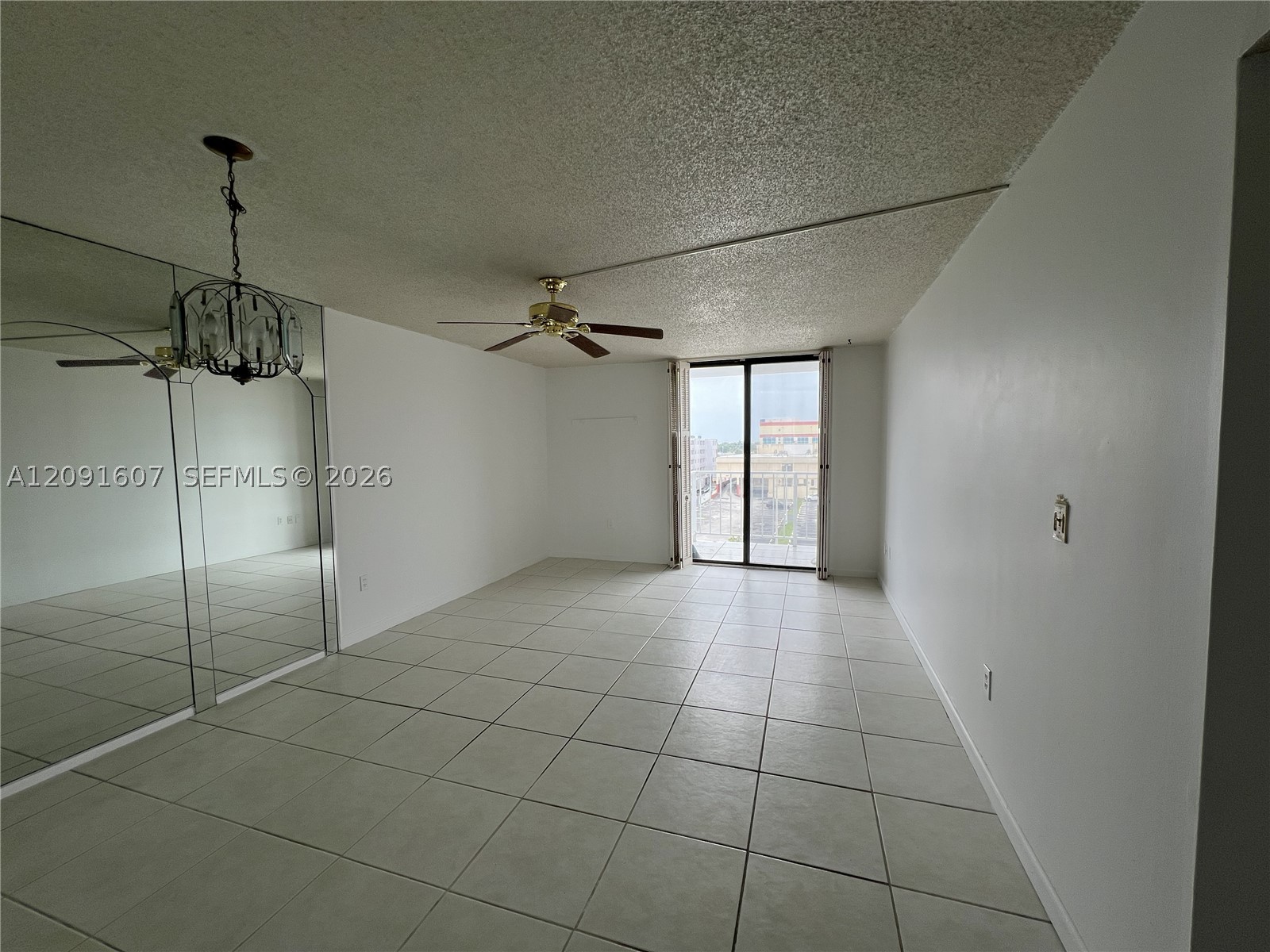 920 NE 169th St 504 — photo