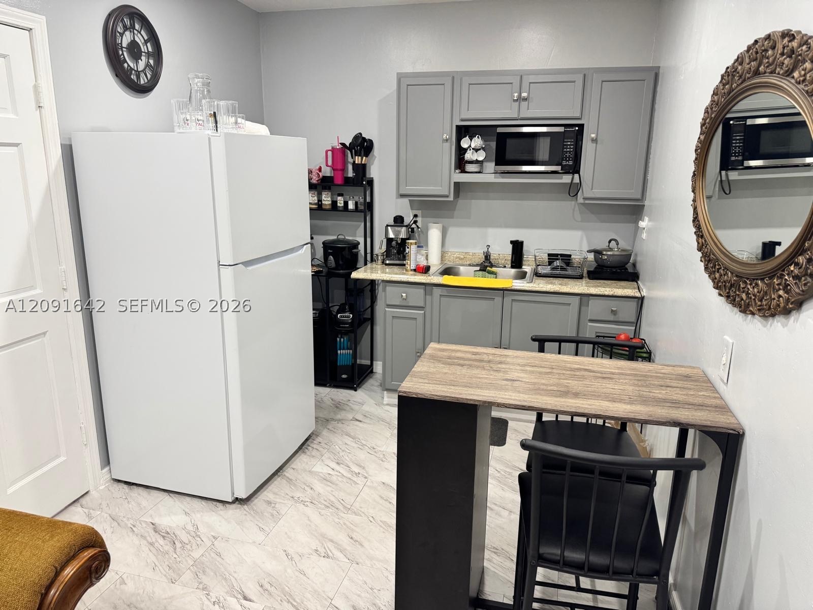 7321 Fairway Blvd 1 — photo
