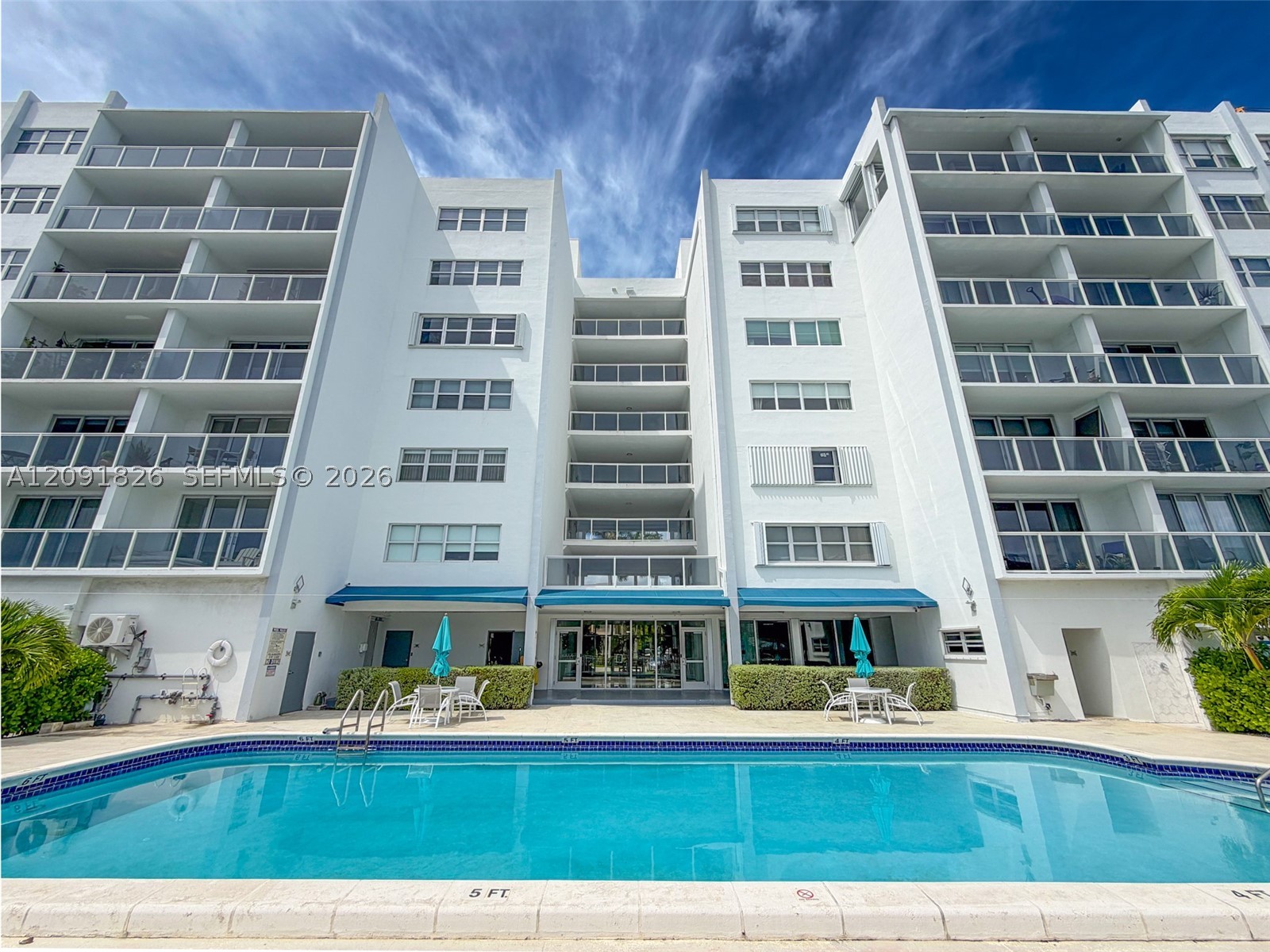 9381 E Bay Harbor Dr 202S — photo