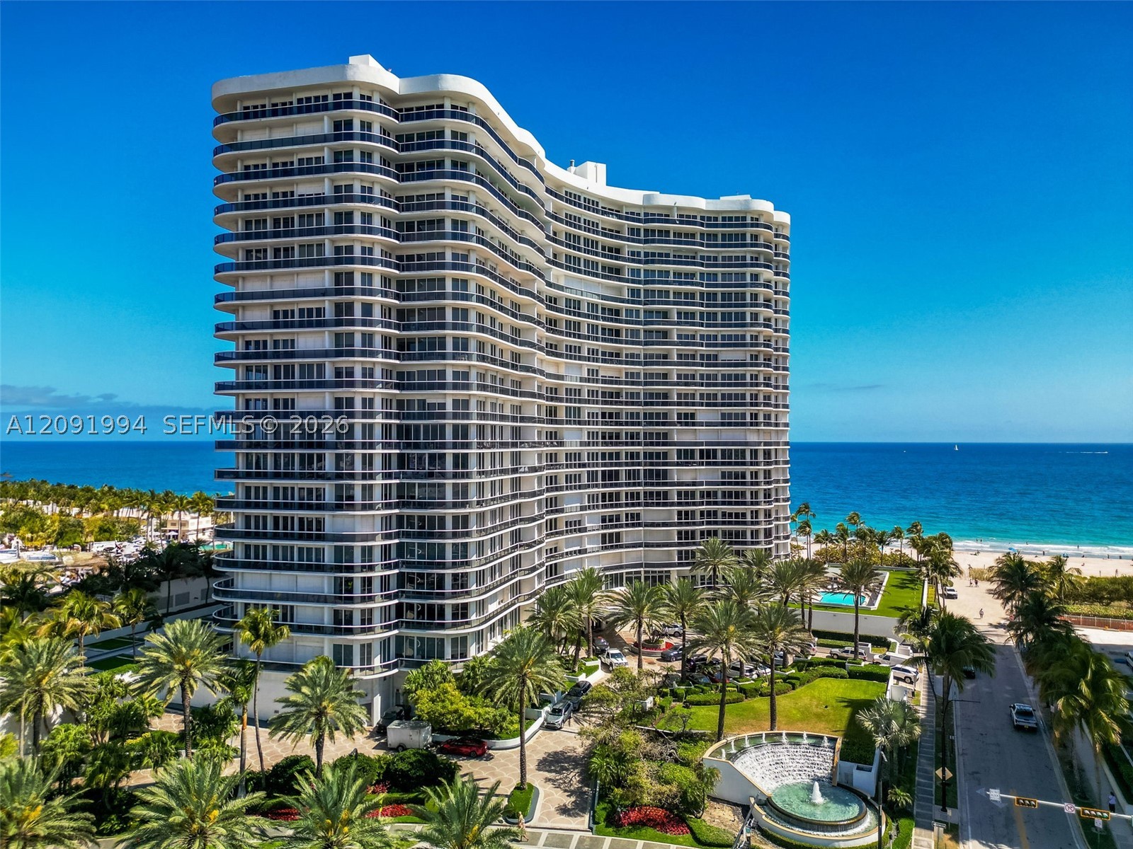 9601 Collins Ave 507 — photo
