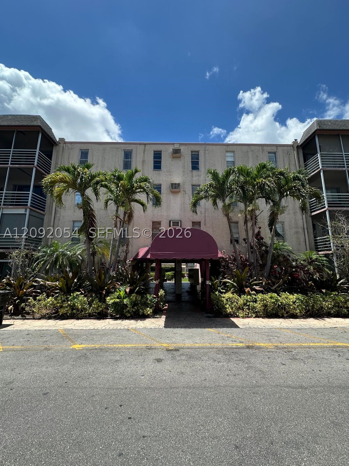 2800 NW 56th Ave G201 — photo