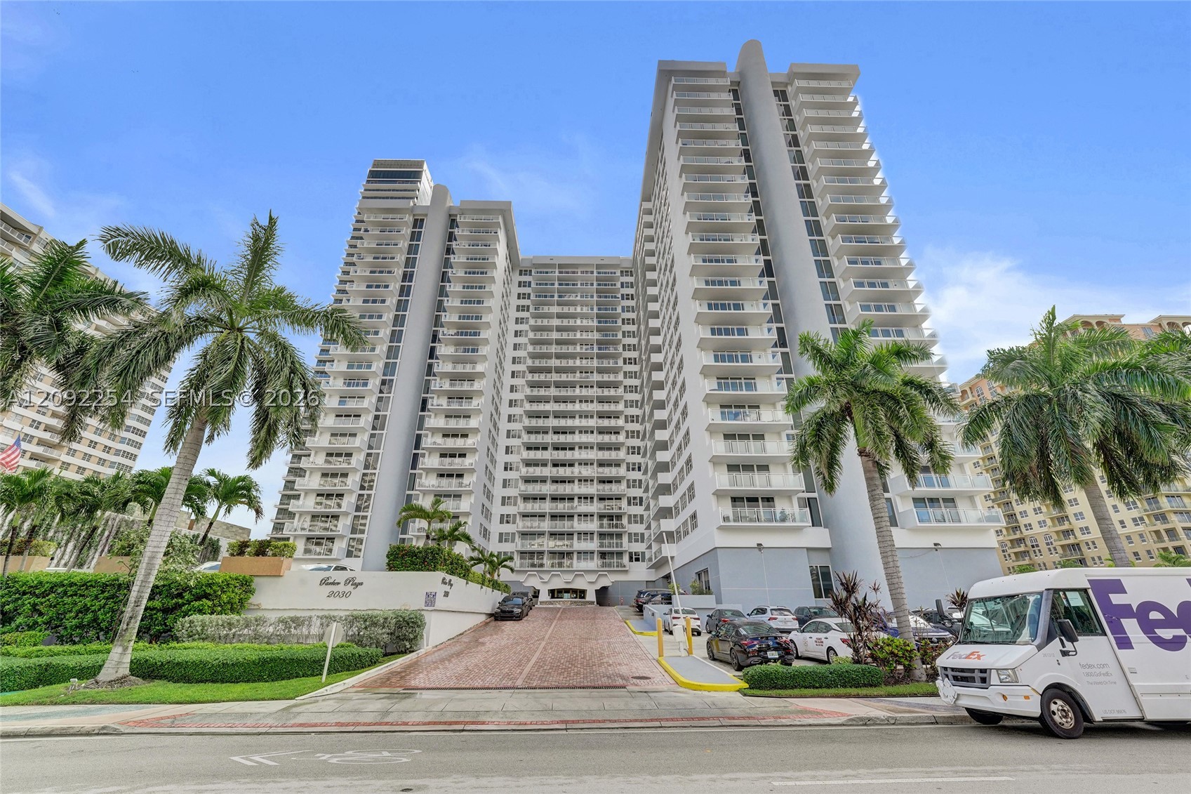 2030 S Ocean Dr 701 — photo