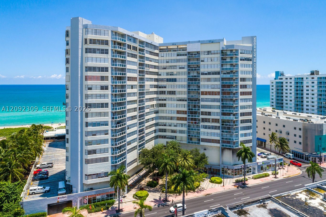 7135 Collins Ave 814 — photo