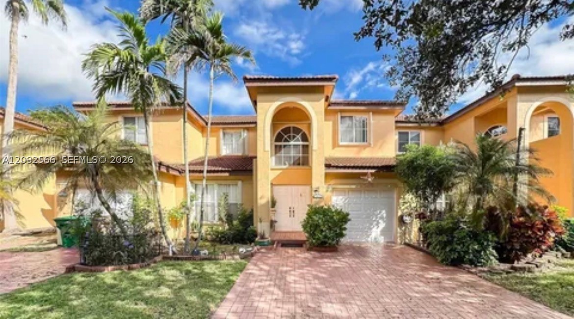 14015 N Forest Oak Cir — photo
