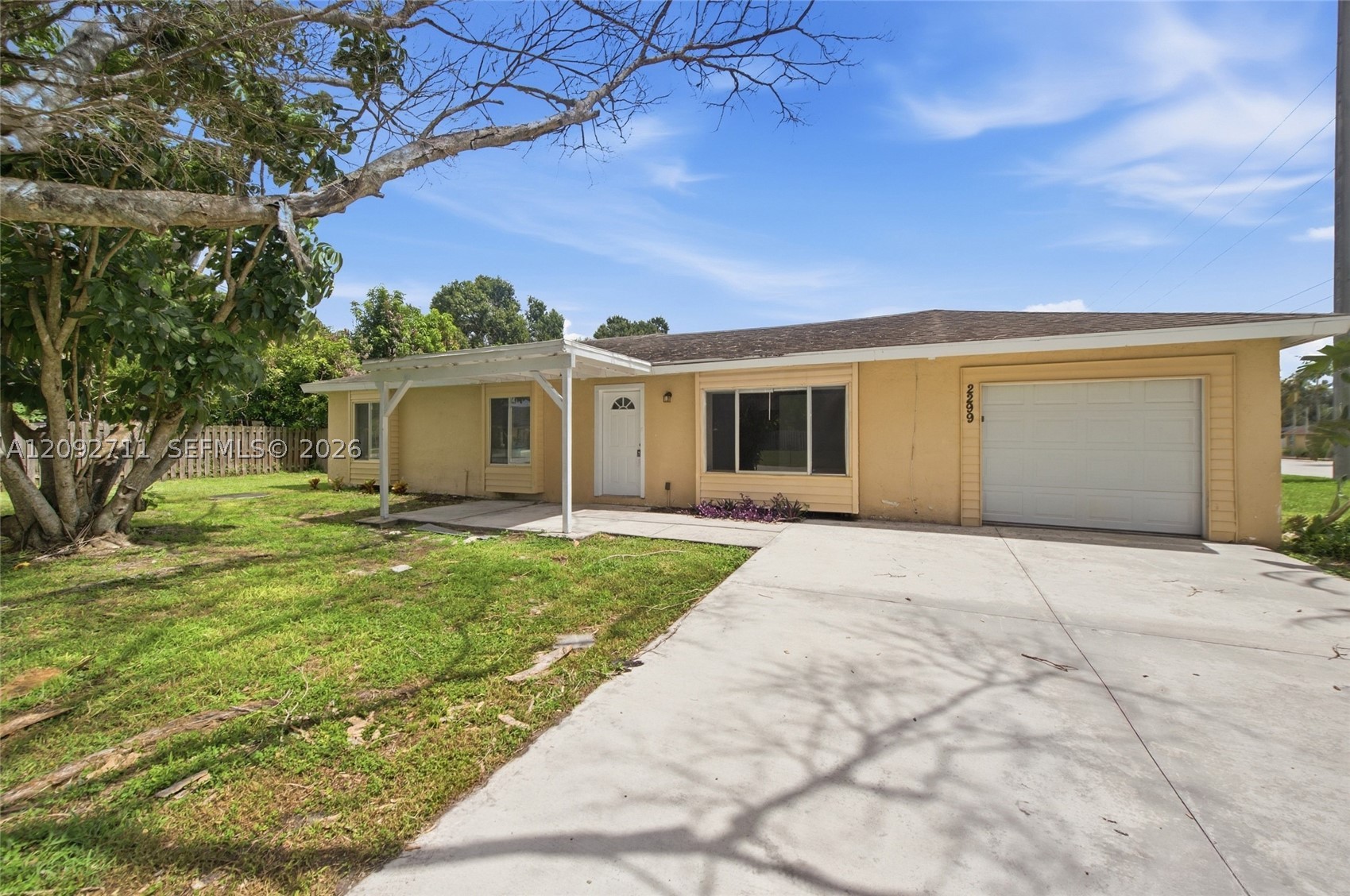 2299 SE Glover St — photo