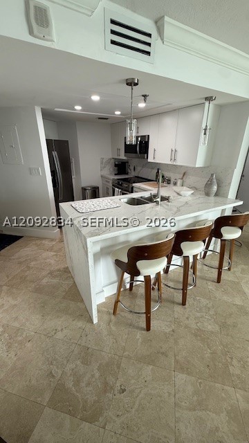 5880 Collins Ave 1104 — photo