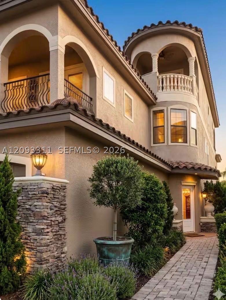 841 Deseert Mountain Ct — photo