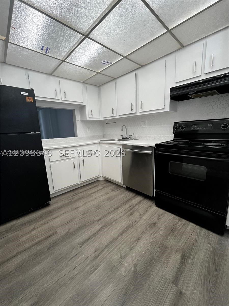 8301 Sands Point Blvd S206 — photo