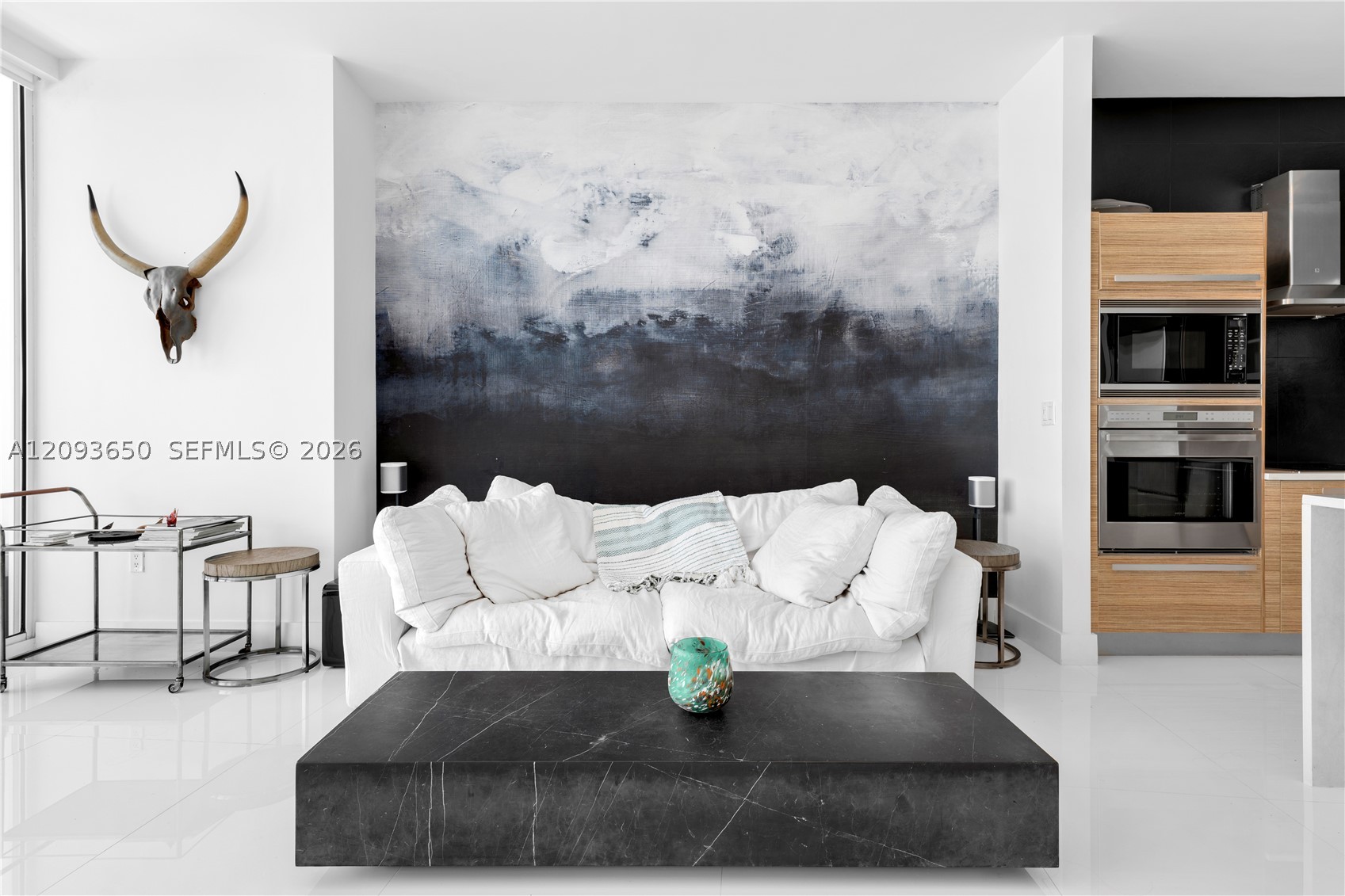 2020 N Bayshore Dr 608 — photo