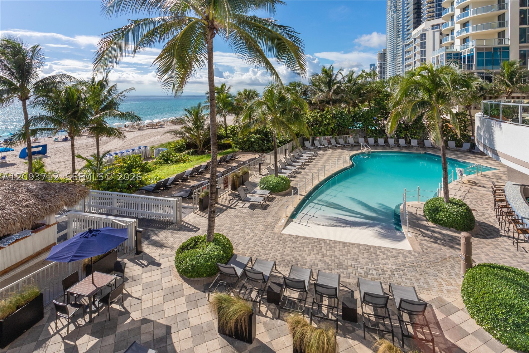 17375 Collins Ave 2606 — photo