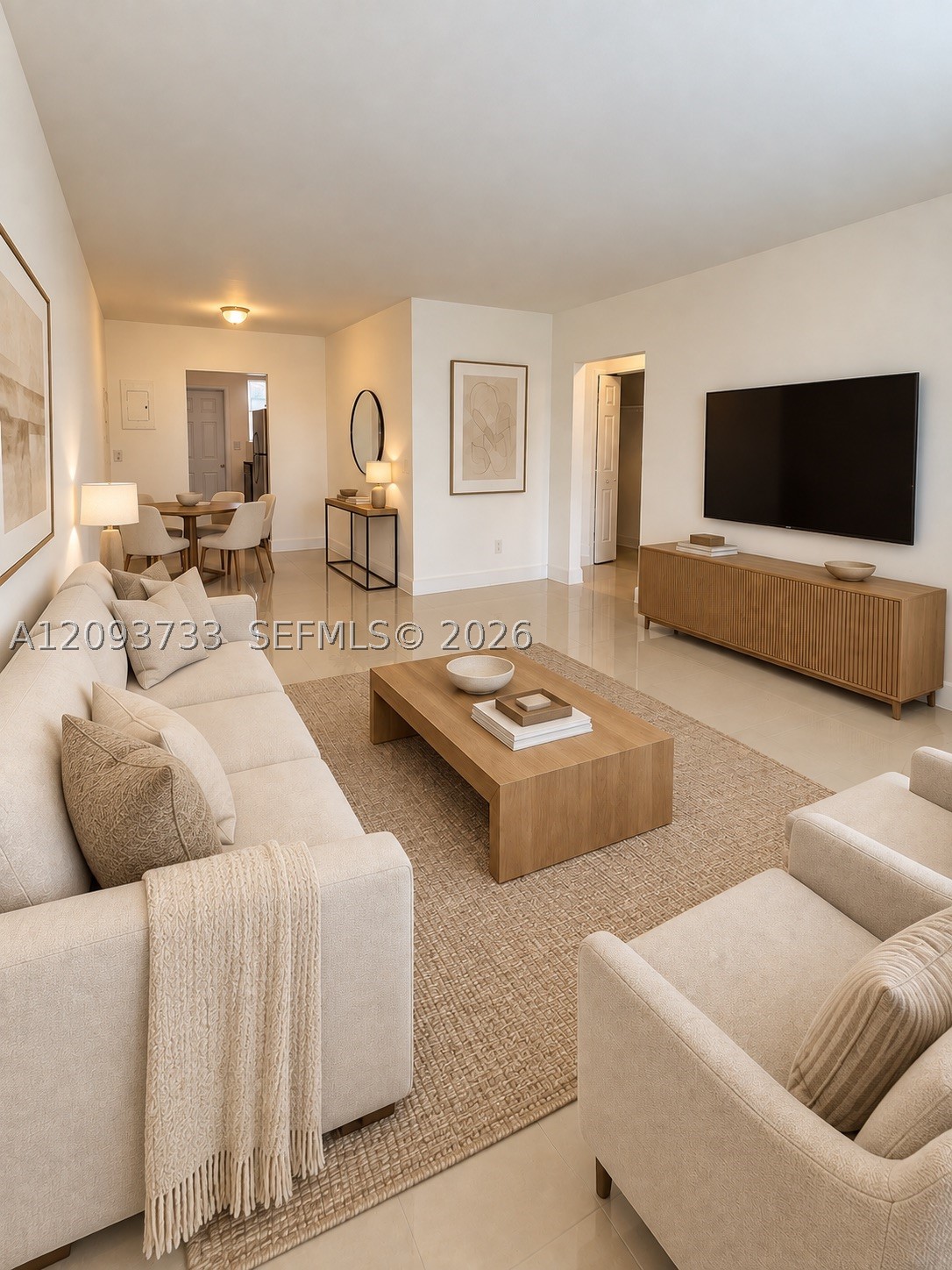 8215 Crespi Blvd 2 — photo