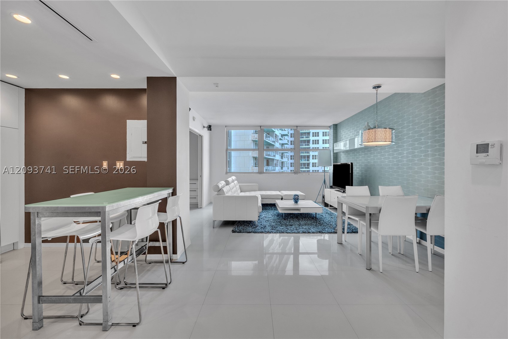 5055 Collins Ave 7a — photo