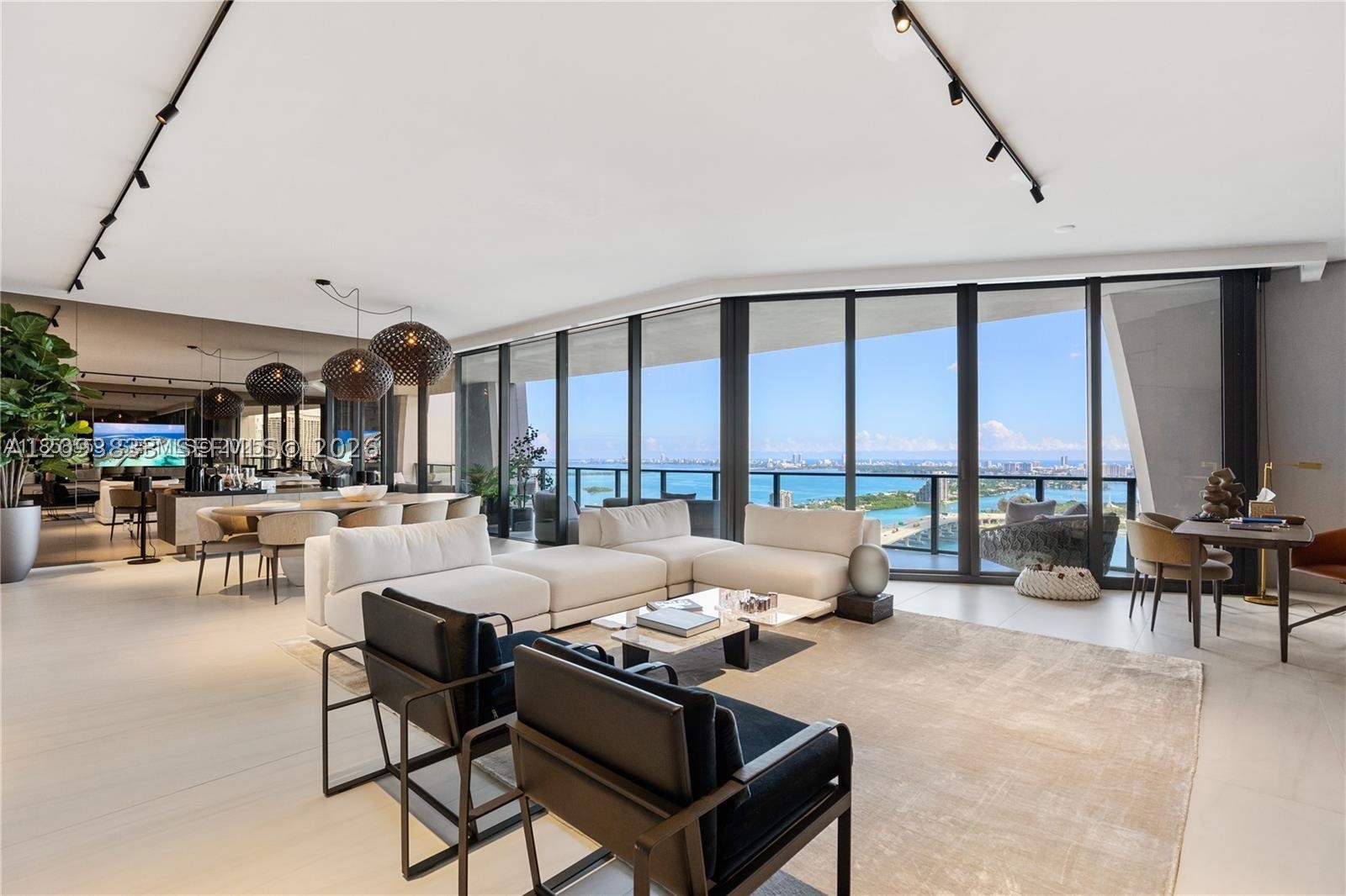 1000 Biscayne Blvd 3502 — photo