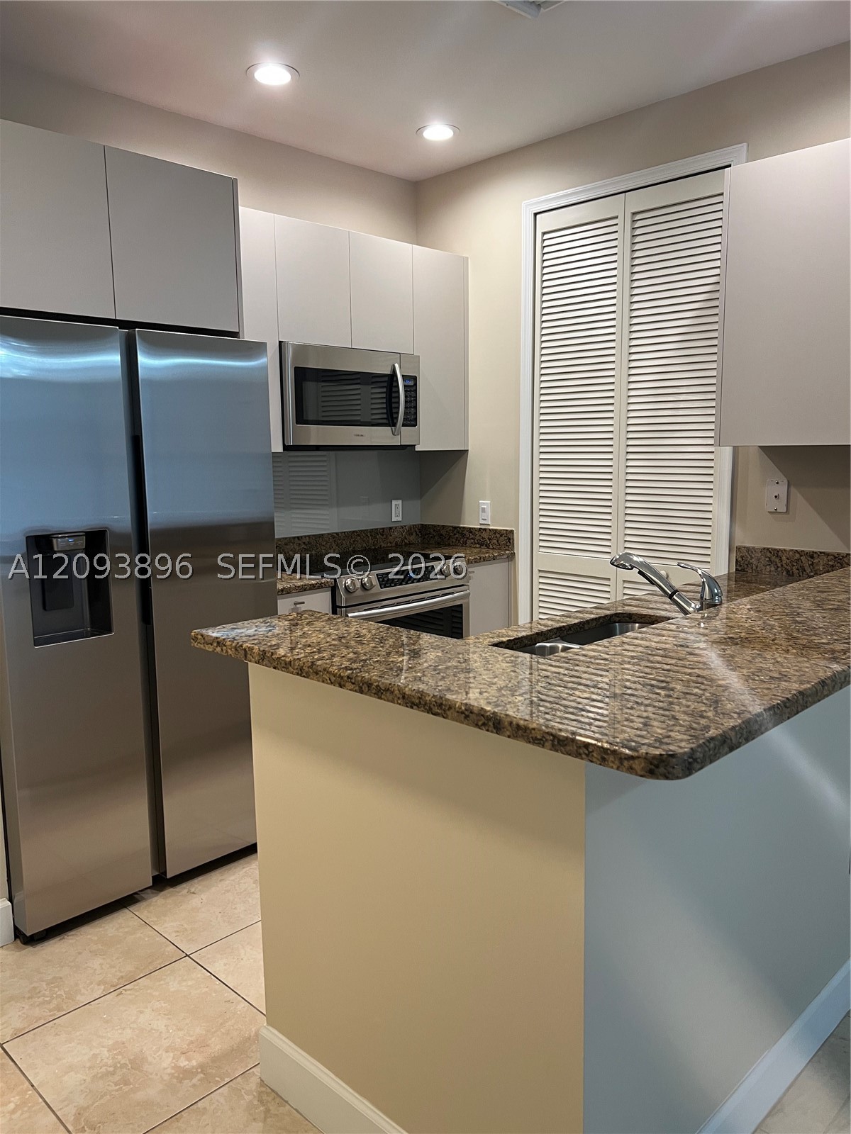 100 Andalusia Ave Unit Ph-8 — photo