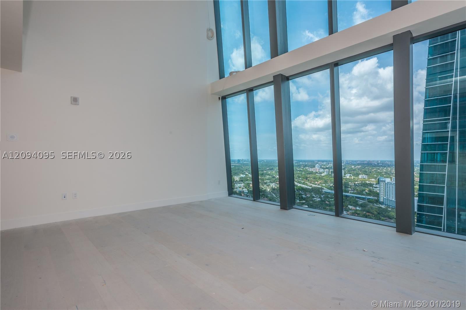 1451 Brickell Ave 4004 — photo
