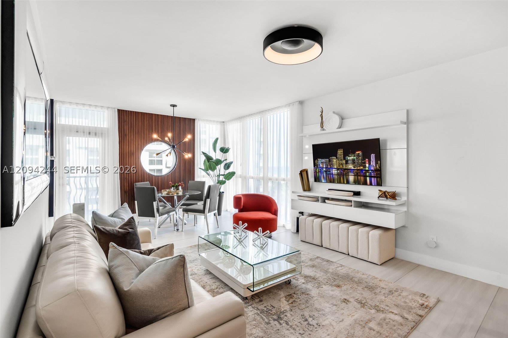 1500 Ocean Dr 707 — photo
