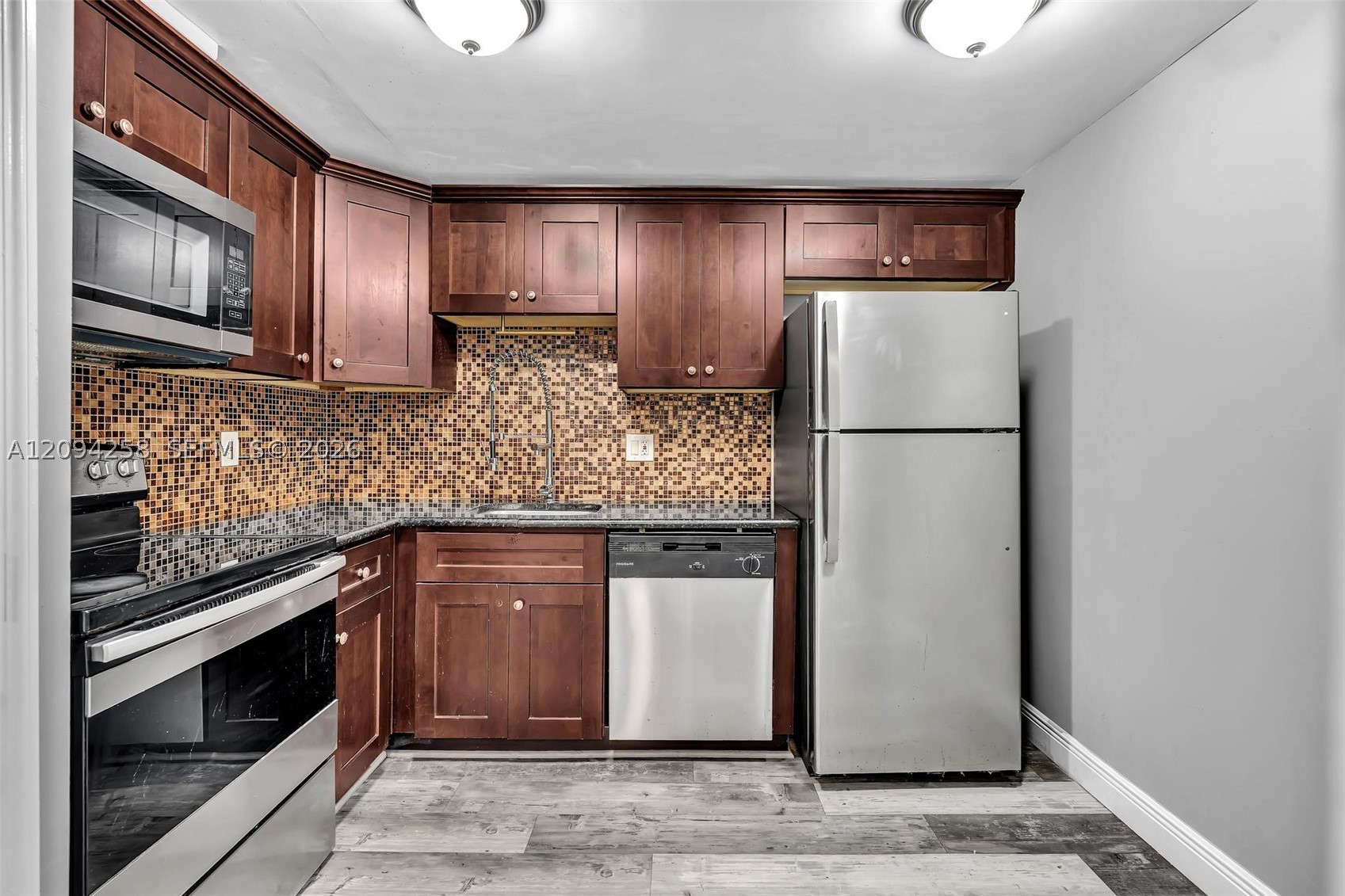 4158 Inverrary Dr 503 — photo