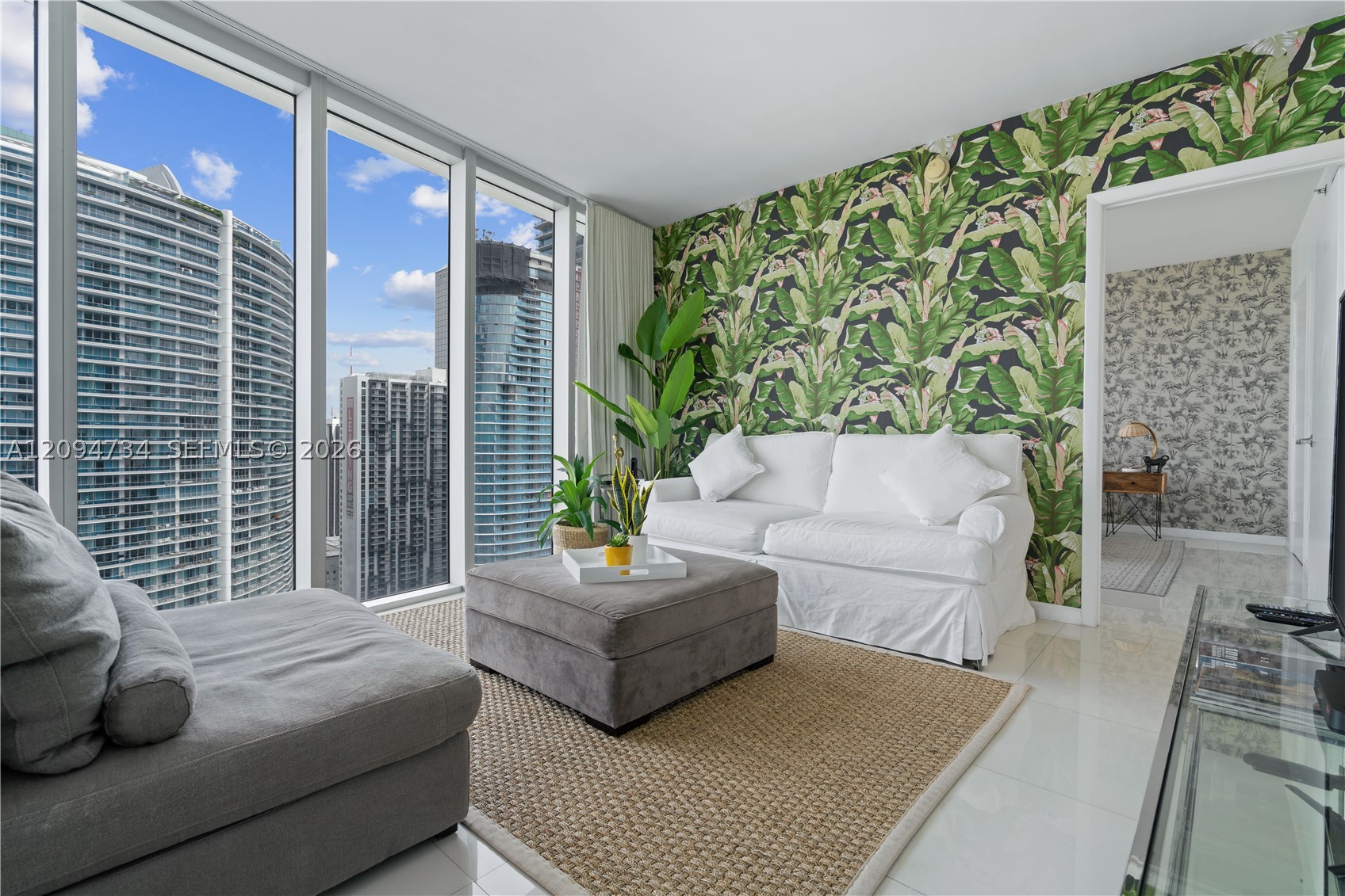 485 Brickell Ave 3904 — photo