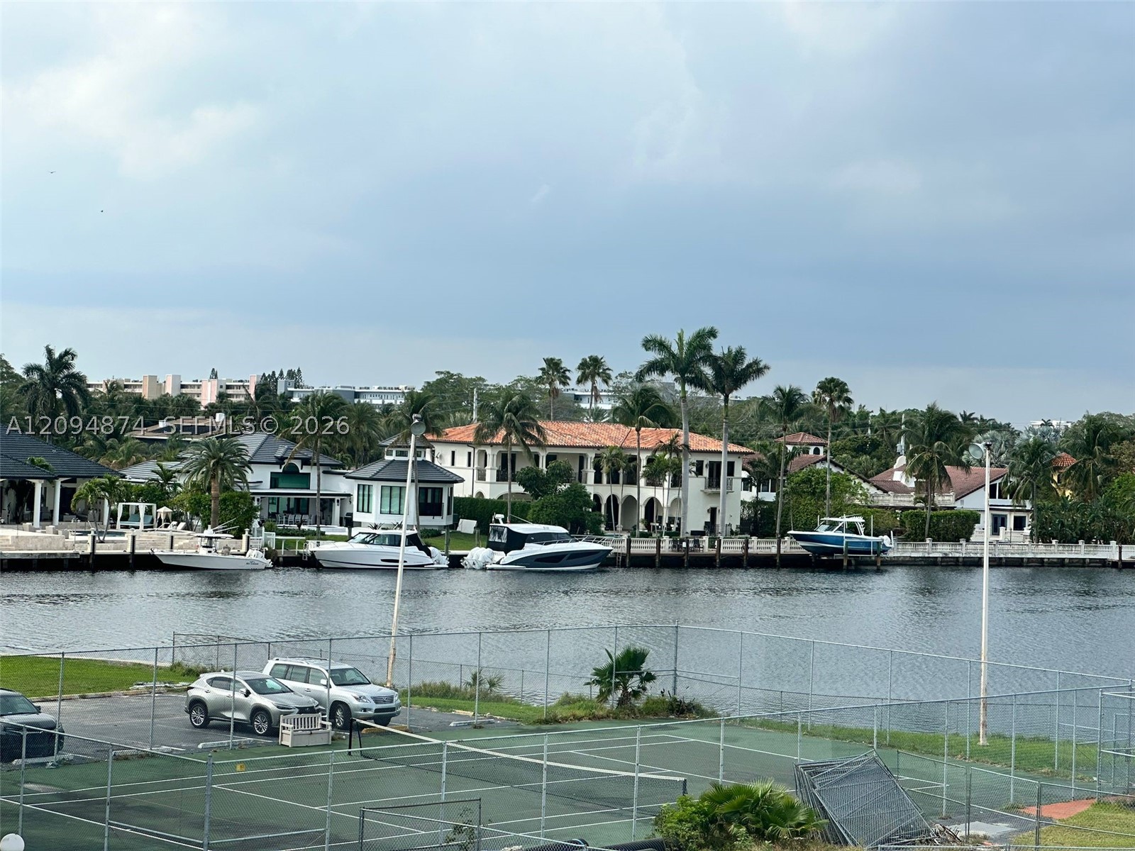 701 Three Islands Blvd 414 — photo