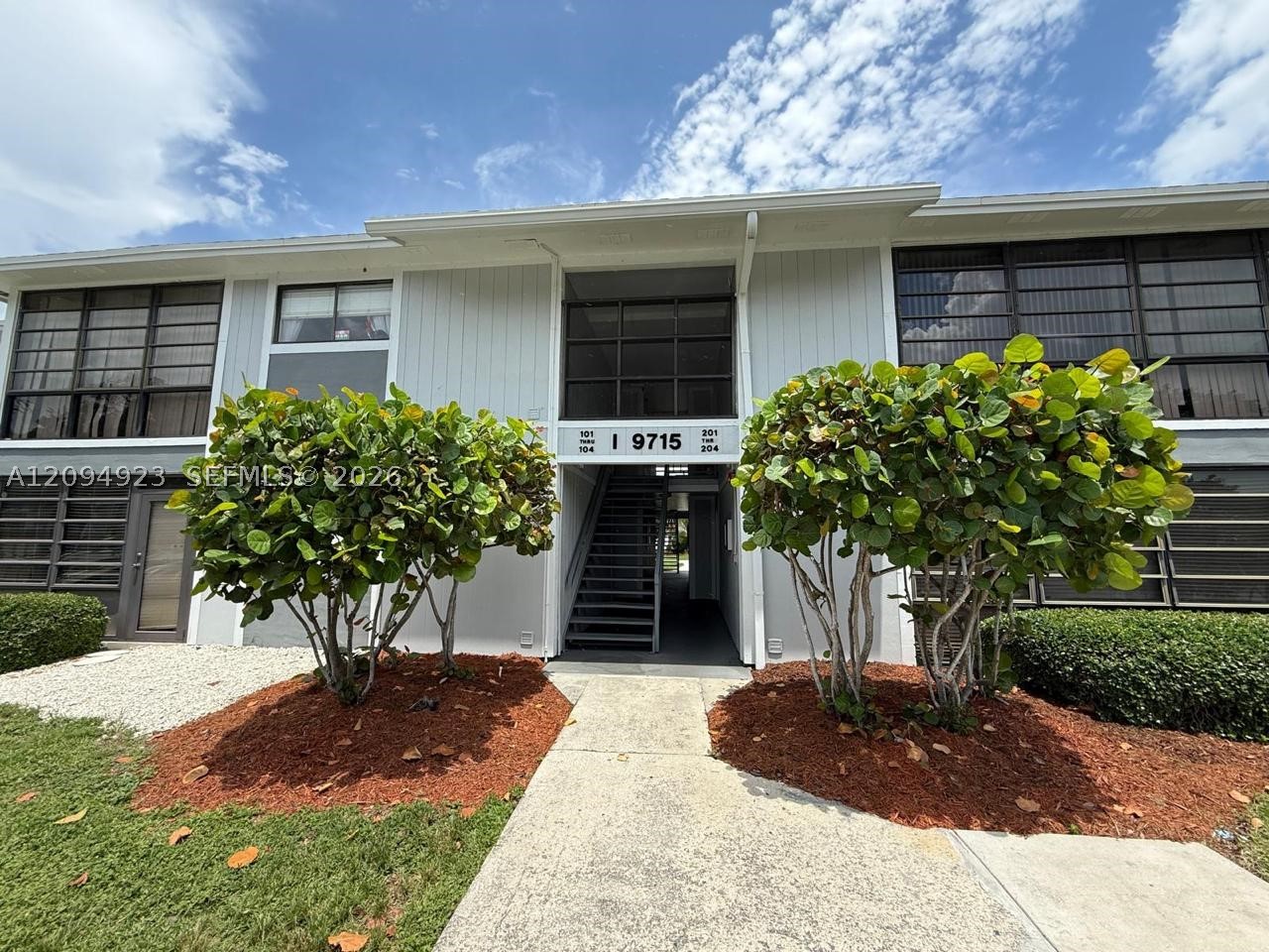 9715 Hammocks Blvd 102 — photo