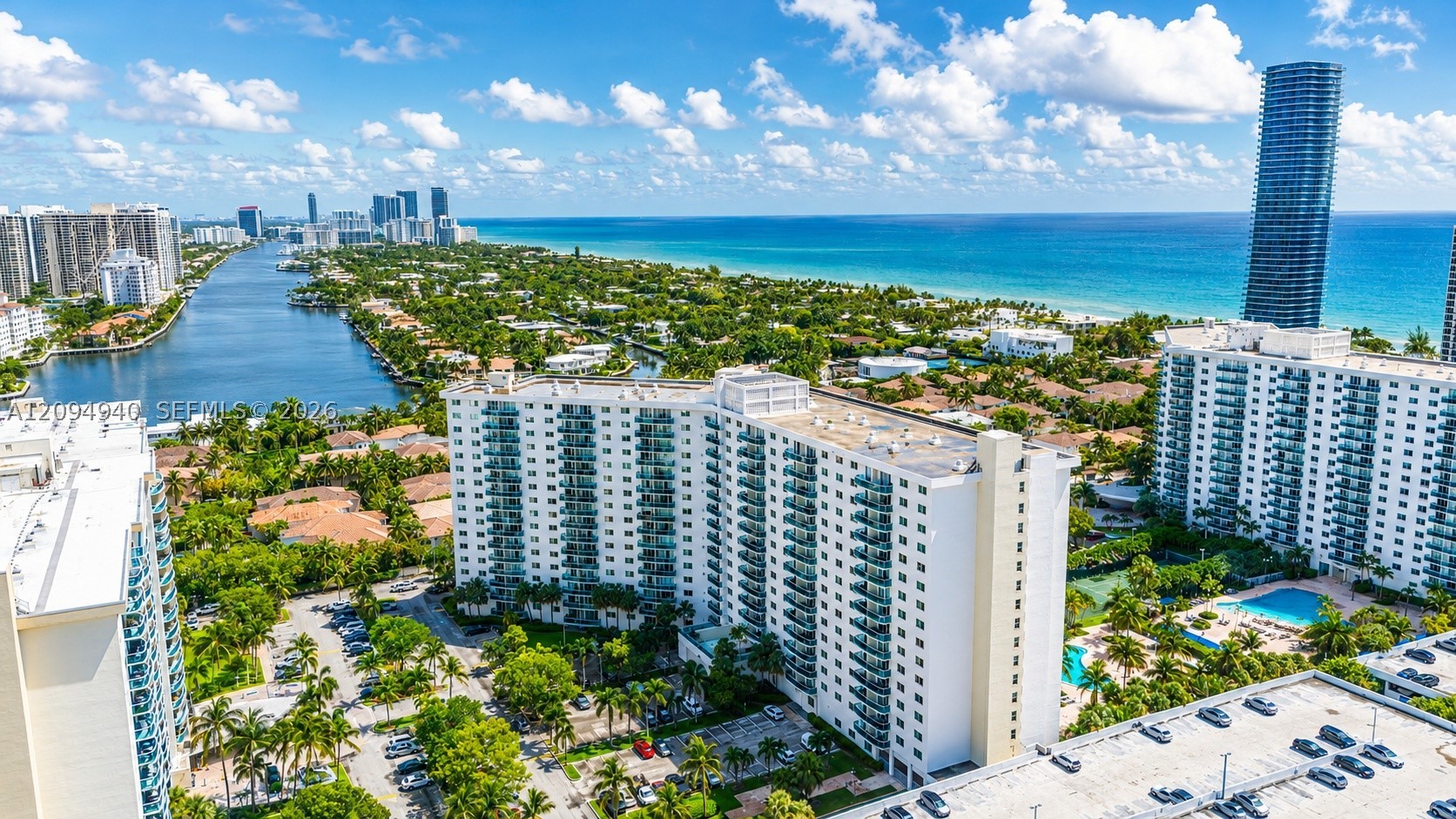 19380 Collins Ave 1103 — photo