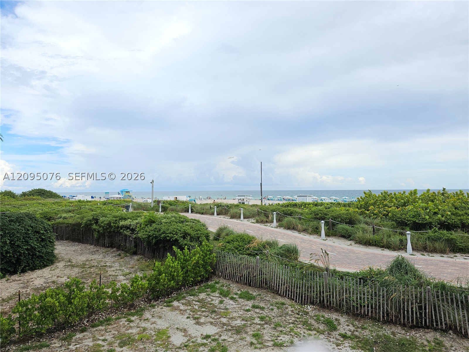 401 Ocean Dr 522 — photo