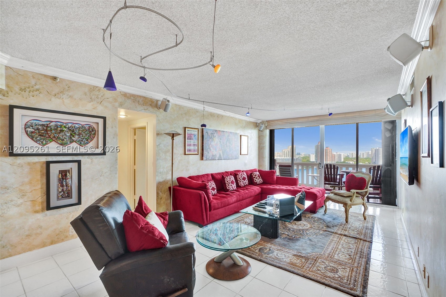 3000 Island Bl 2304 — photo