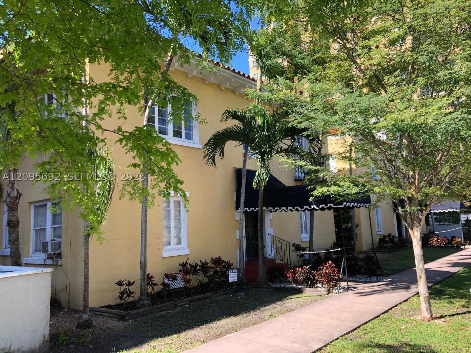 124 Mendoza Ave 8 — photo