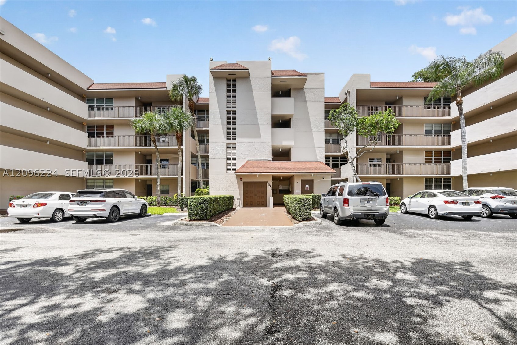 1931 Sabal Palm Dr 203 — photo