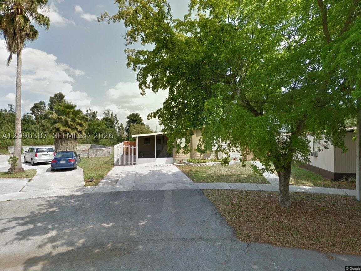 21750 NW 1st St — photo