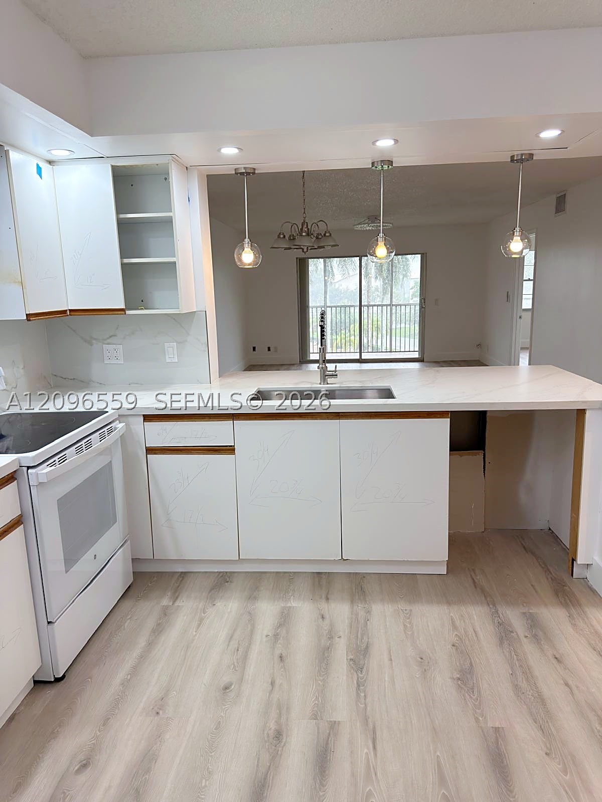 12850 SW 4th Ct 409I — photo