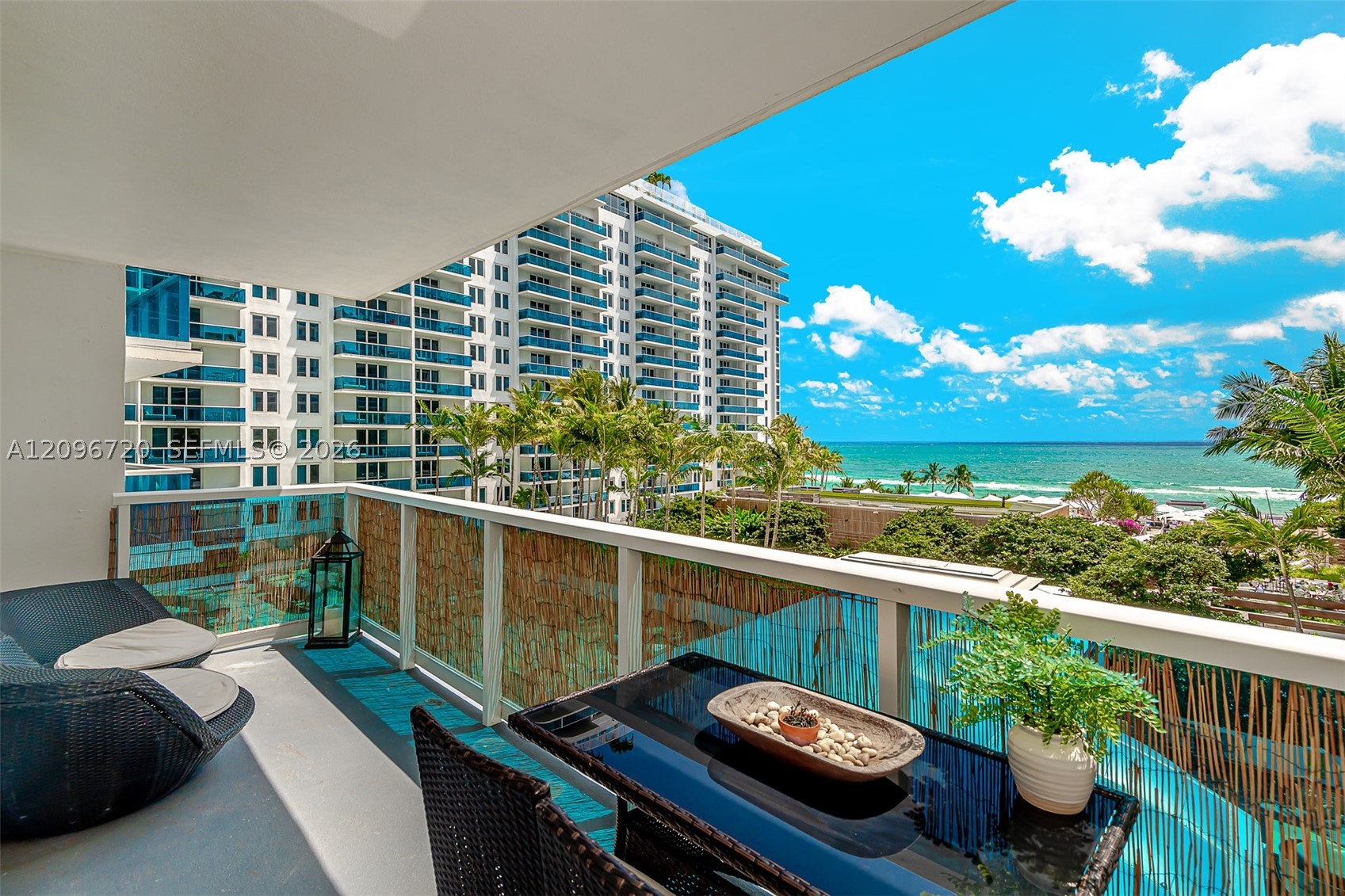 2301 Collins Ave 625 — photo