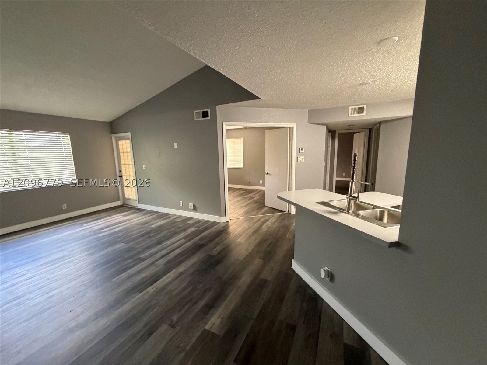 4035 W Mcnab Rd F304 — photo
