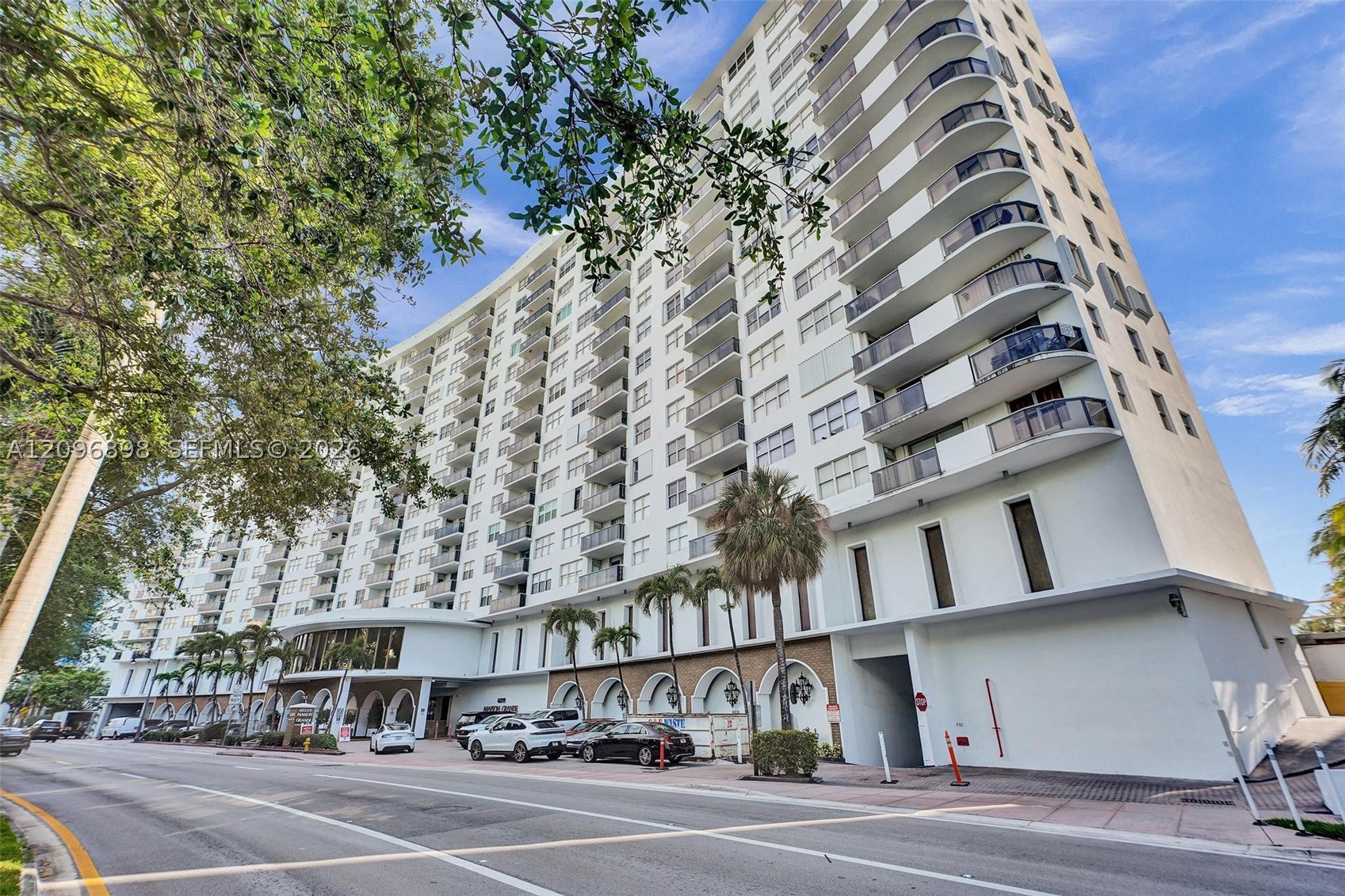 6039 Collins Ave Unit 1736 — photo