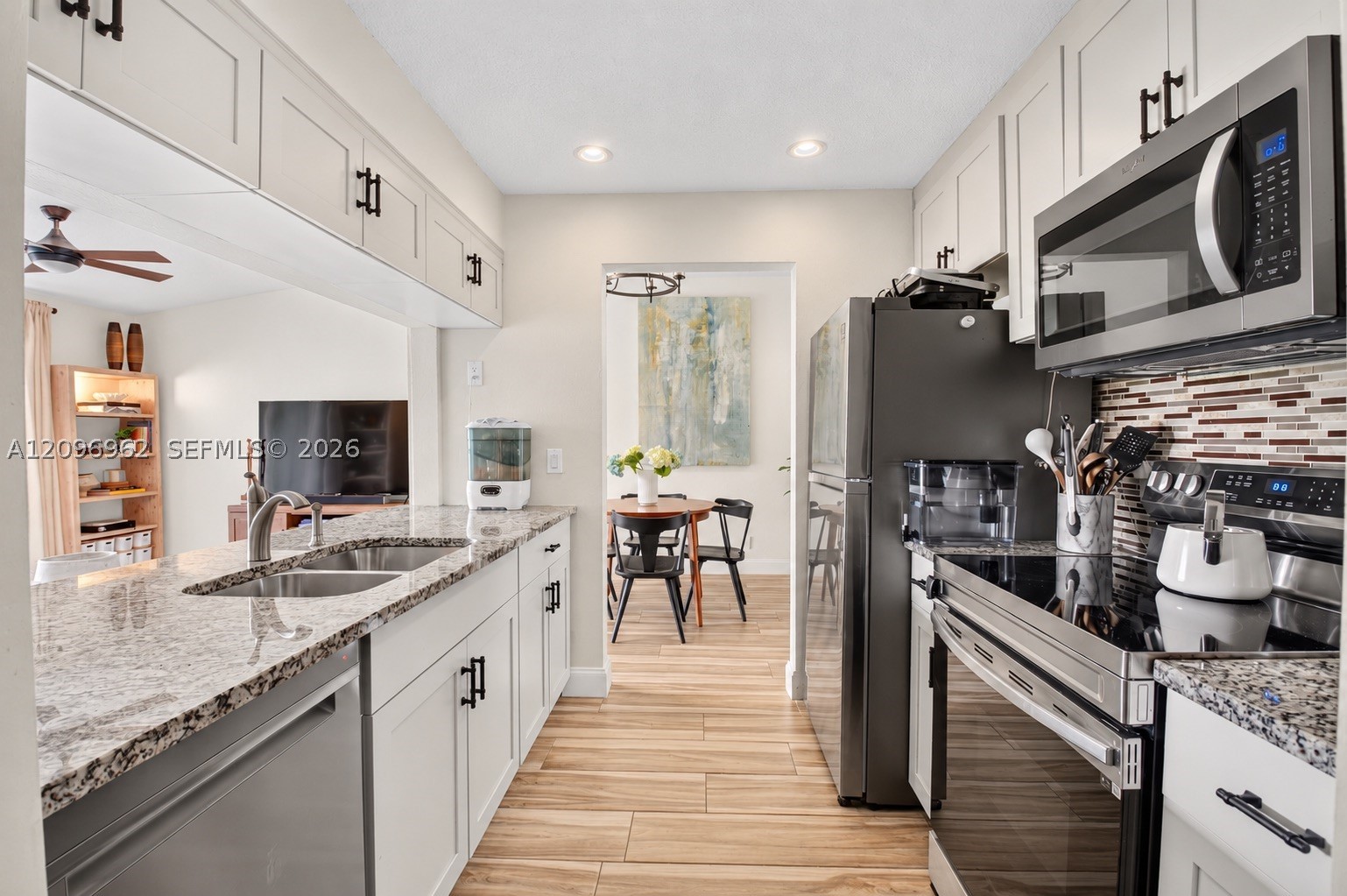 13771 Oneida Dr B3 — photo