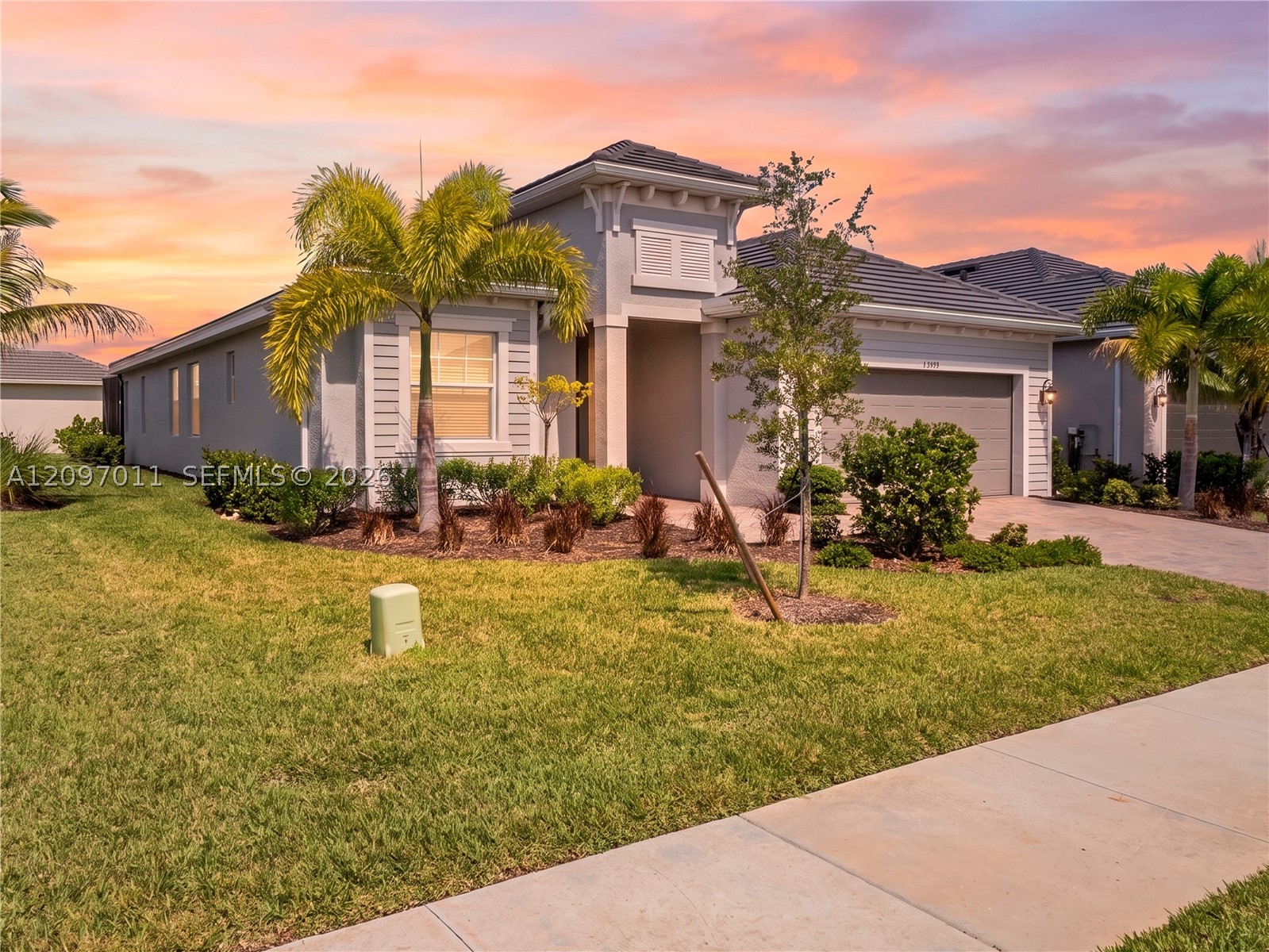 25308 Basswood Ct — photo