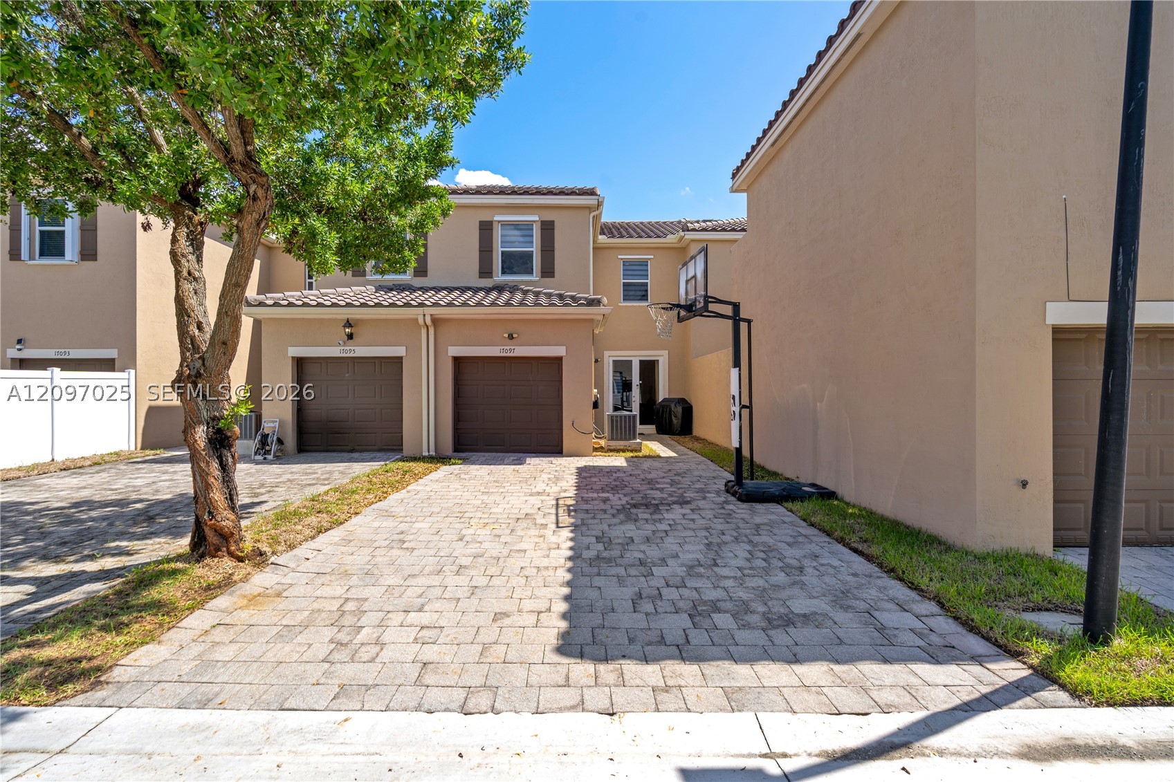 17097 SW 94th Way 17097 — photo
