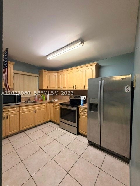 1111 NW 19th Ave 203 — photo