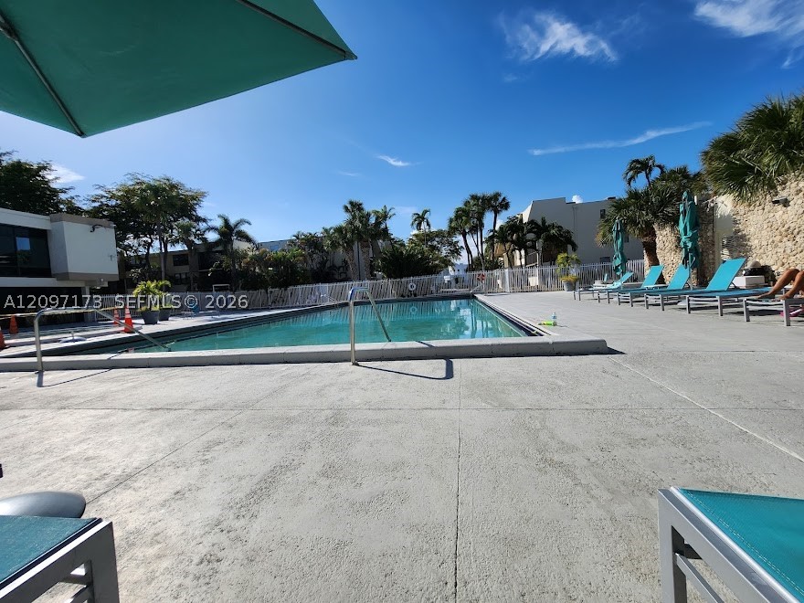 20200 W Country Club Dr 109 — photo